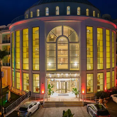 Otel Pineta Park Deluxe