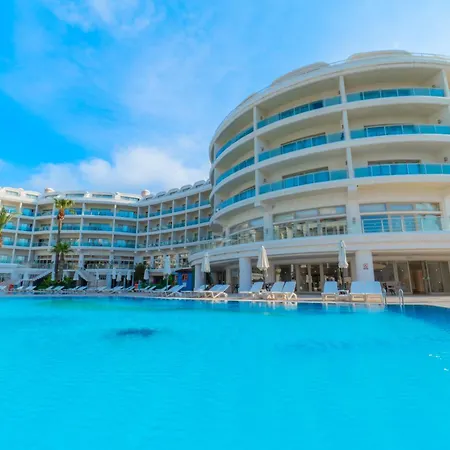 Pineta Park Deluxe Otel