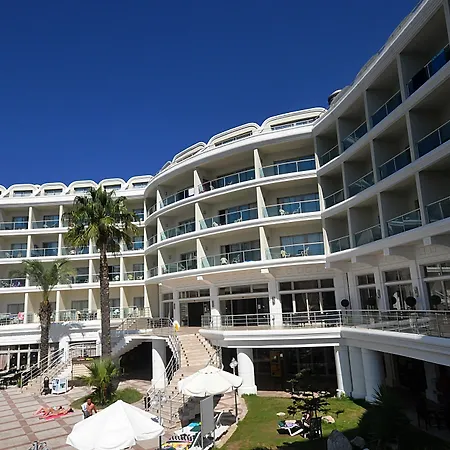 Pineta Park Deluxe Otel