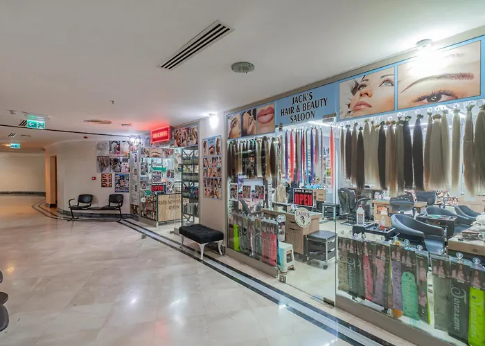 מלון Pineta Park Deluxe 5*