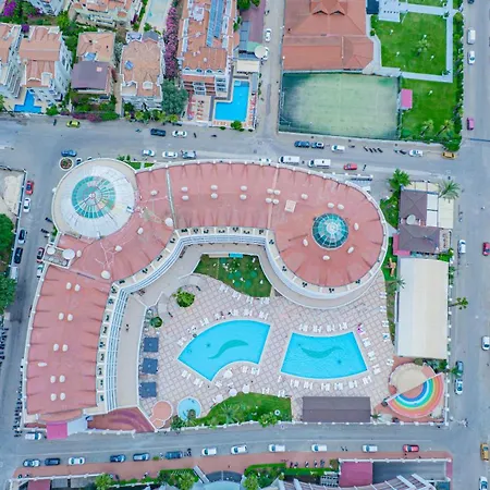 Pineta Park Deluxe Мармарис