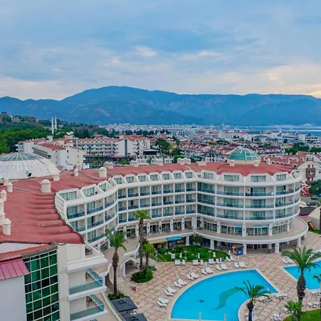 Pineta Park Deluxe Отель 5*