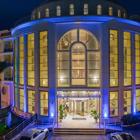 Отель Pineta Park Deluxe