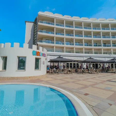 Отель Pineta Park Deluxe