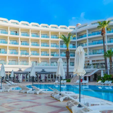 Pineta Park Deluxe 5*