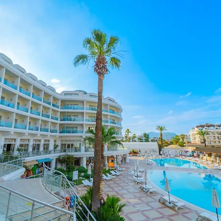 Pineta Park Deluxe 5* Мармарис