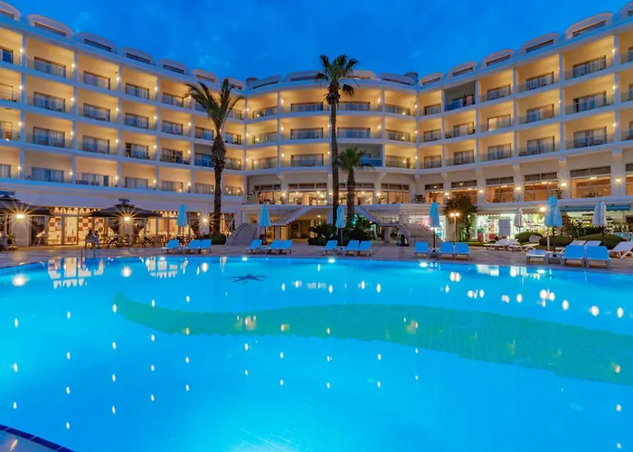 Pineta Park Deluxe 5*