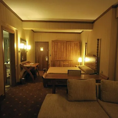 Ξενοδοχείο Pineta Park Deluxe