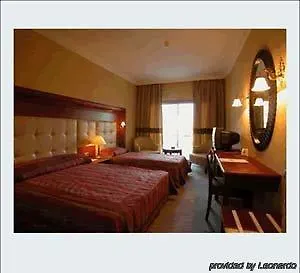 Pineta Park Deluxe Ξενοδοχείο 4*