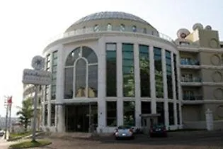 מלון Pineta Park Deluxe