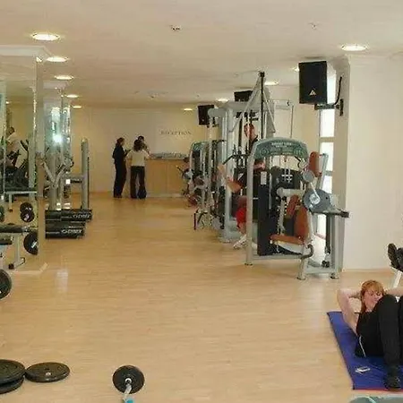 Ξενοδοχείο Pineta Park Deluxe 4*