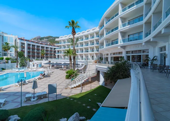 Hotel Pineta Park Deluxe