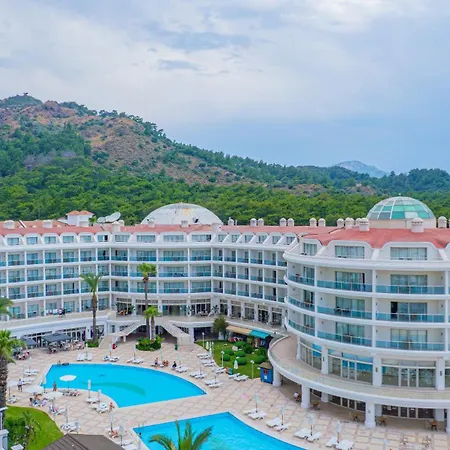 酒店 Pineta Park Deluxe 马尔马里斯