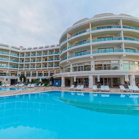 Pineta Park Deluxe 5* Marmaris