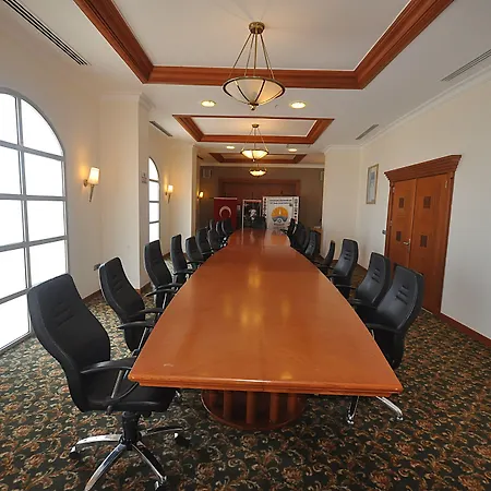 Pineta Park Deluxe 马尔马里斯