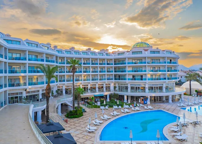 Pineta Park Deluxe Szálloda